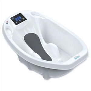 Baby bath tub